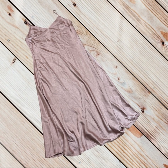 NWT Dress Forum M blush pink midi satin slip dress - Picture 2 of 8